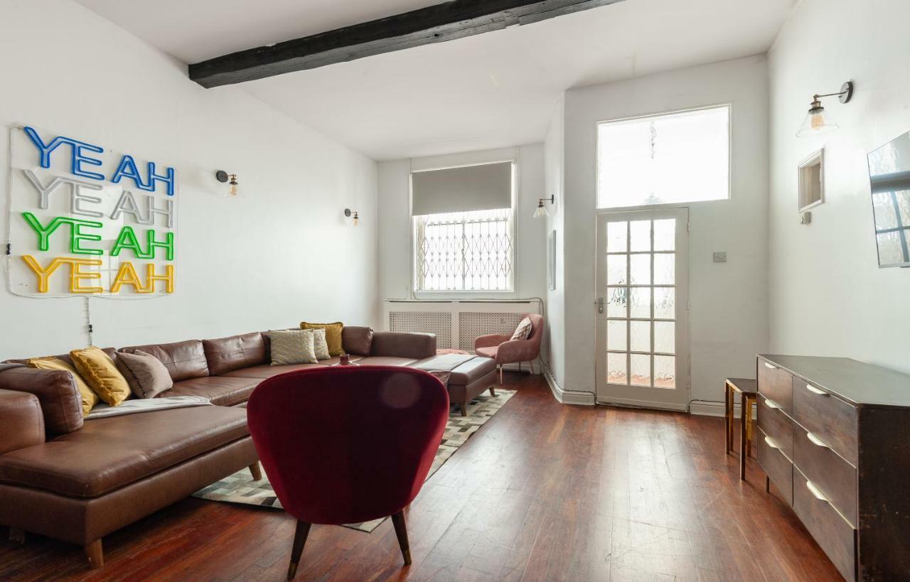The South Kensington Mews - Lovely 5Bdr Home Londra Dış mekan fotoğraf
